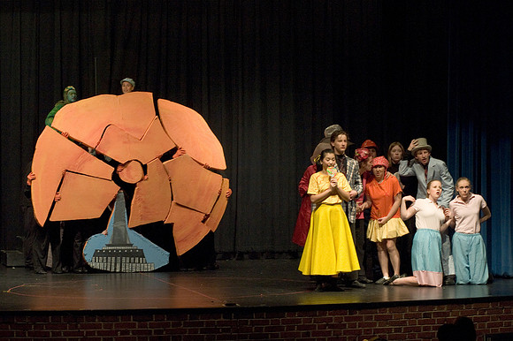 James Giant Peach II