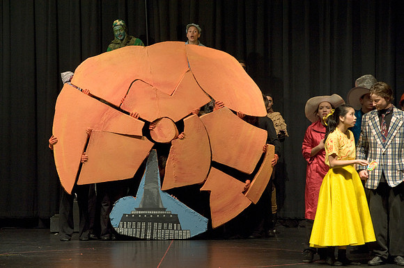 James Giant Peach II